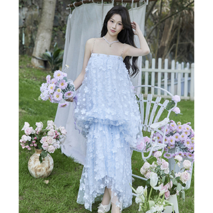 蓝色剪花手缝珍珠花朵抹胸连衣 官方旗舰店24新款 Three Quarters