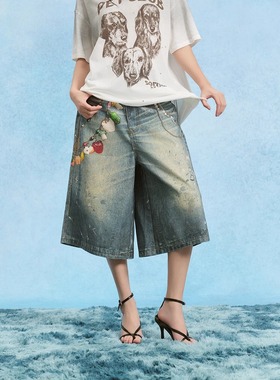 SOFITTE 25SS春夏新款 蓝色链条吊坠泼墨 3D印花牛仔七分 裤