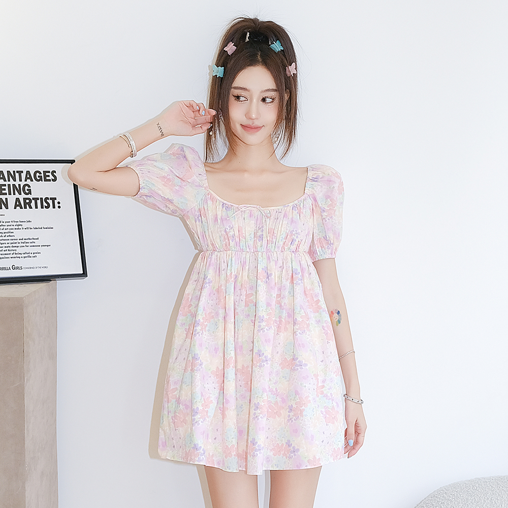 For Love and Lemons 甜美风渲染碎花泡泡袖公主裙度假连衣裙