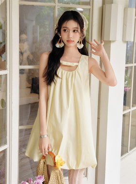 Three Quarters 24夏季新款黄色A字无袖蝴蝶结花苞裙百搭木兰合集