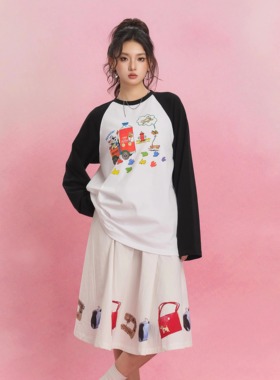 SOFITTE 25ss 黑色插肩袖蛇年限定趣味印花长袖T 恤