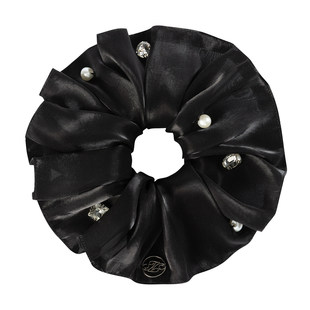 黑色光泽感高级精致珍珠发圈 26SS新款 Three Quarters