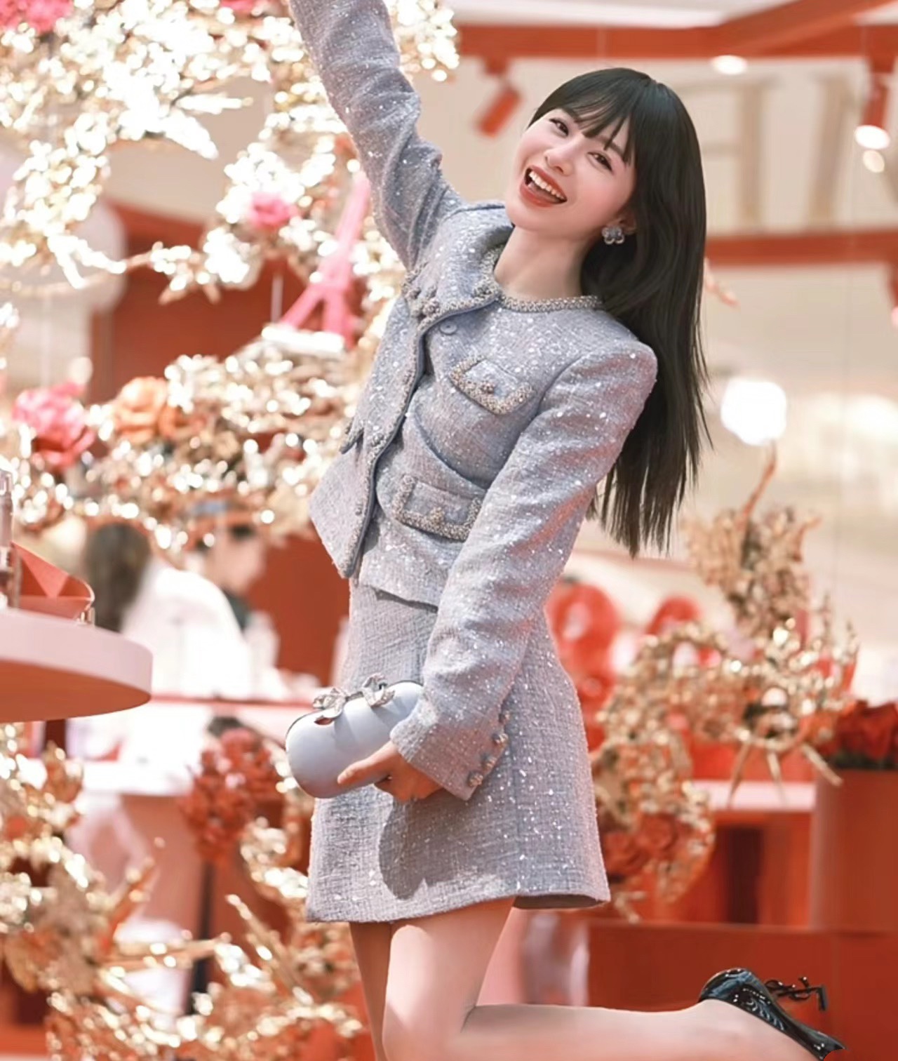 （珊珊家）原原单单早春新款薄雾蓝闪光亮片钻外套半裙时尚小香风