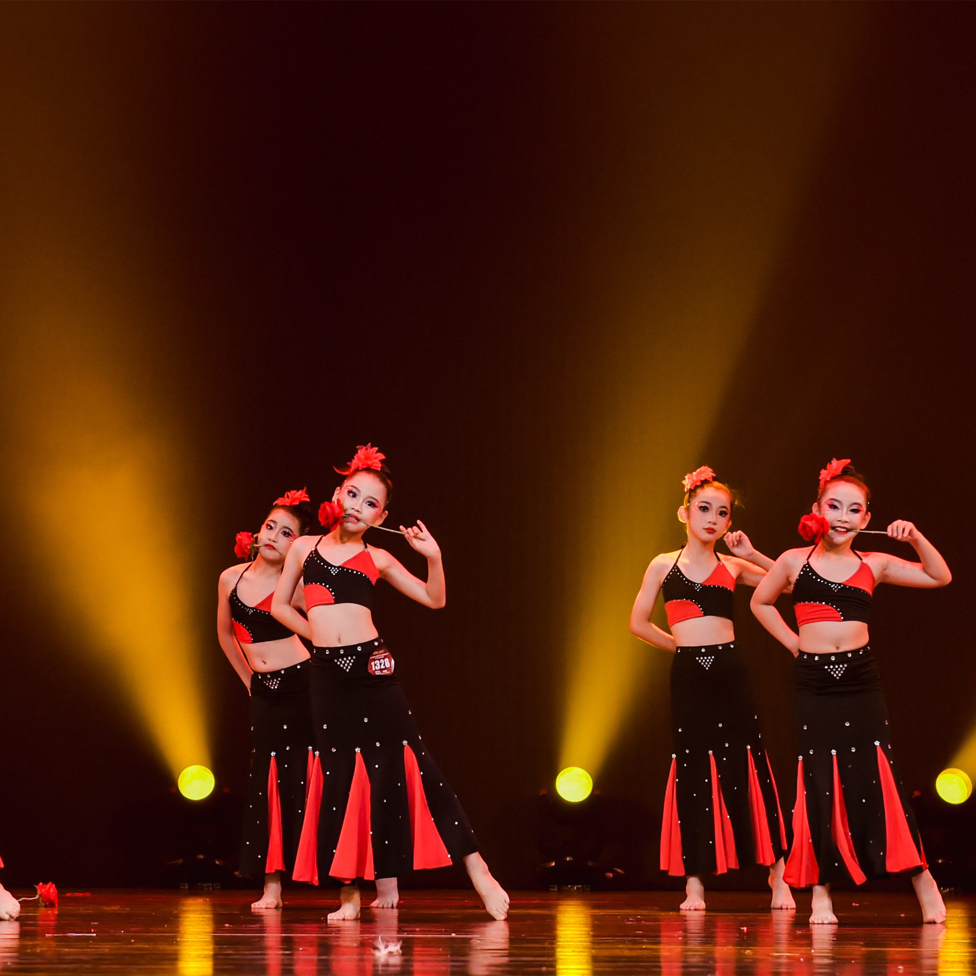 女儿花傣族舞演出服紫金舞蹈音乐女儿花花腰傣花腰姑娘陶醉了斗笠