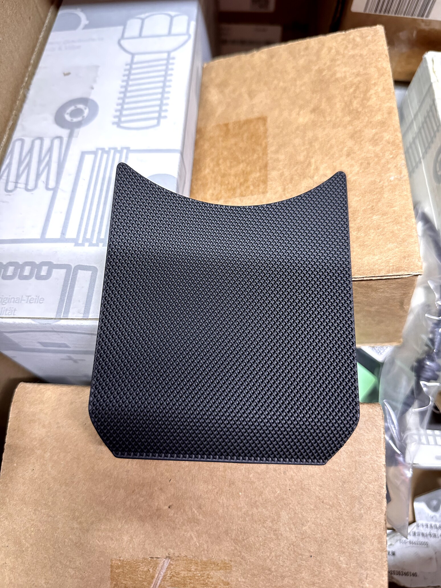 适用奔驰c280 c200 c230 c260 c180 c300 c63amgglk250扶手箱饰盖