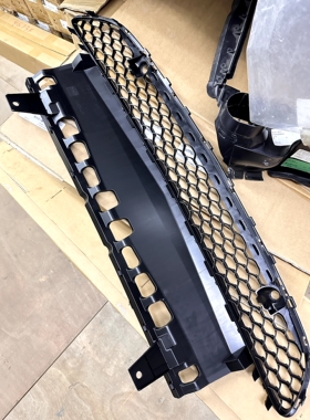 适用奔驰 GLE580 GLE53AMG GLE63 GLS450 GLS580 GLS600 前杠格栅