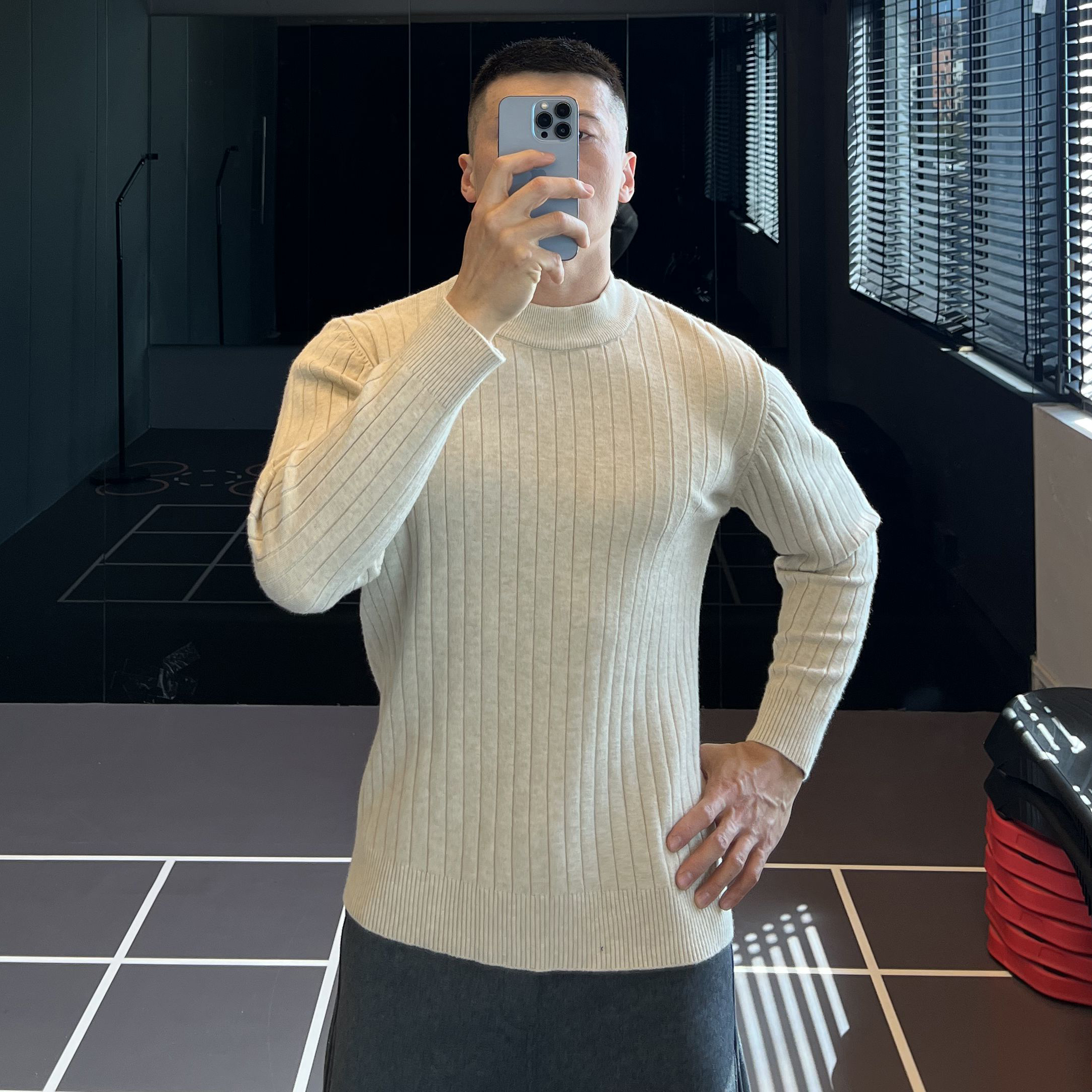 竖条纹质感毛衣男士修身针织衫冬