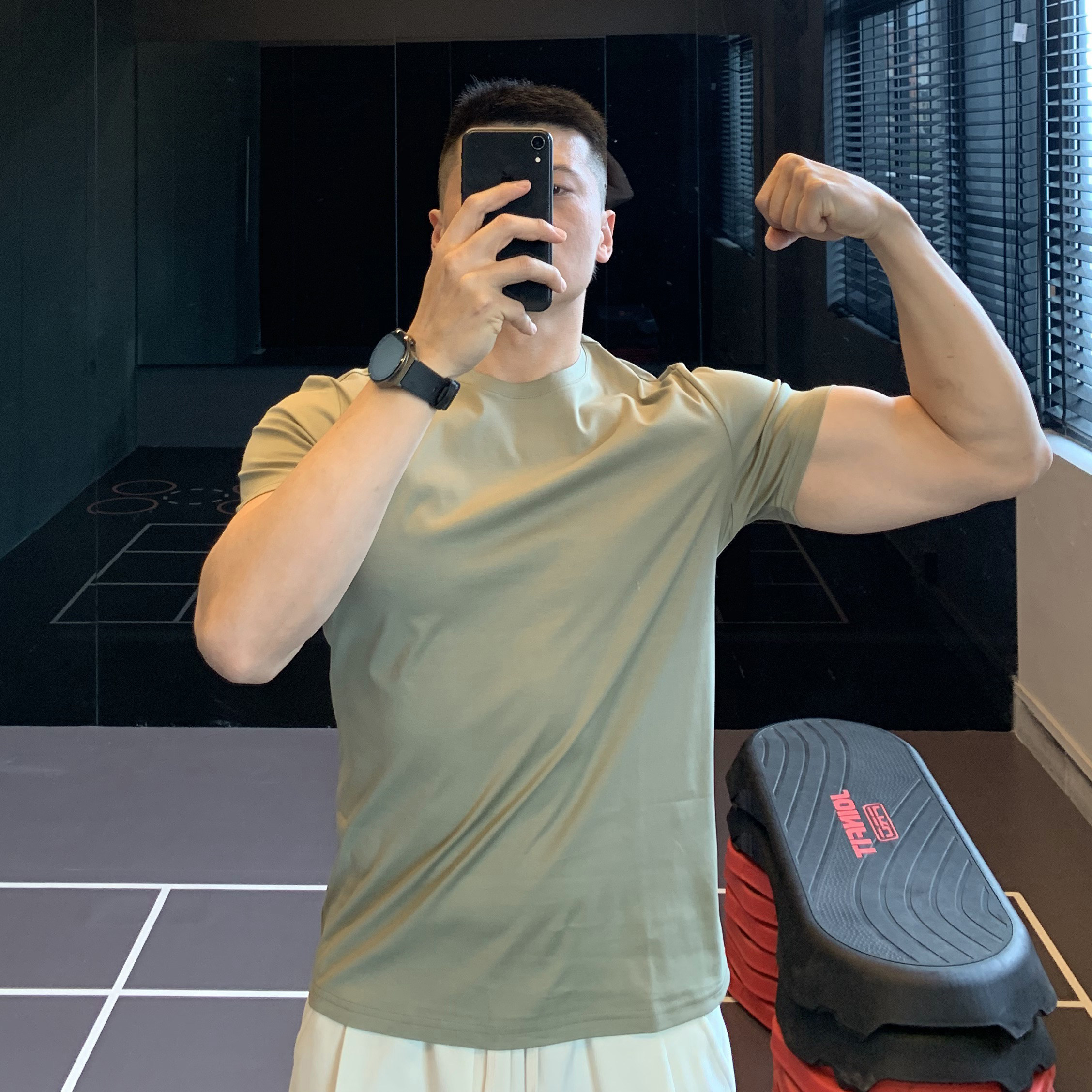 IRONTRAP春夏新款液氨丝光棉健身短袖t恤男运动训练上衣修身衣服