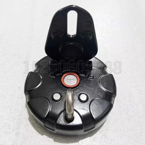 新源C95/105/115/125/150轮式挖掘机配件 柴油油箱盖总成油箱盖子