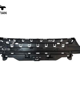 适用2018-2022宝马BWM 5系G38 LCI适配器51125A29A20