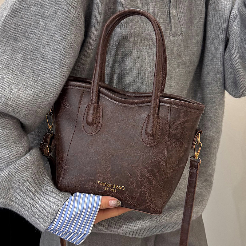 2025冬季新款高级感复古托特