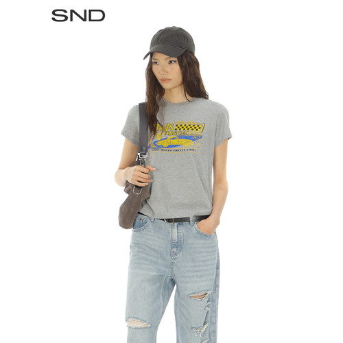 SND复古汽车印花BABYT恤
