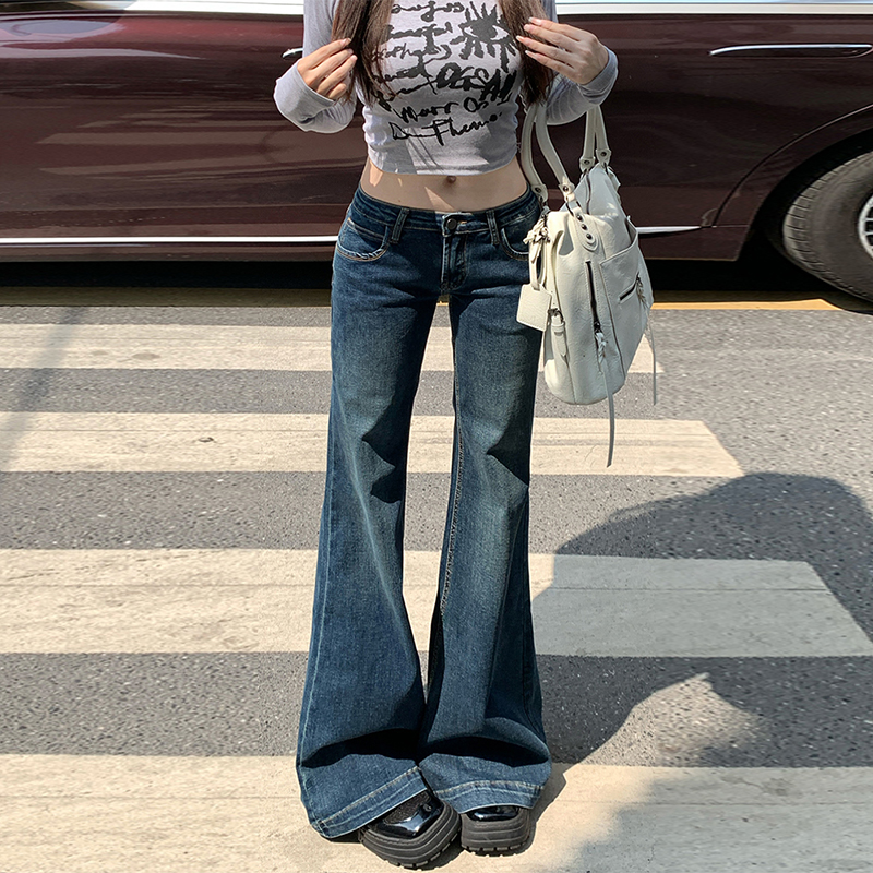 低腰微喇叭牛仔裤女不贴腿宽松
