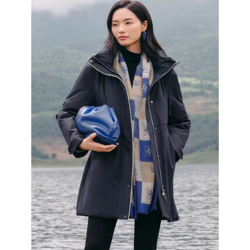 娜尔商场同款2025年冬季新款时尚气质简约保暖中长款羽绒服外套女