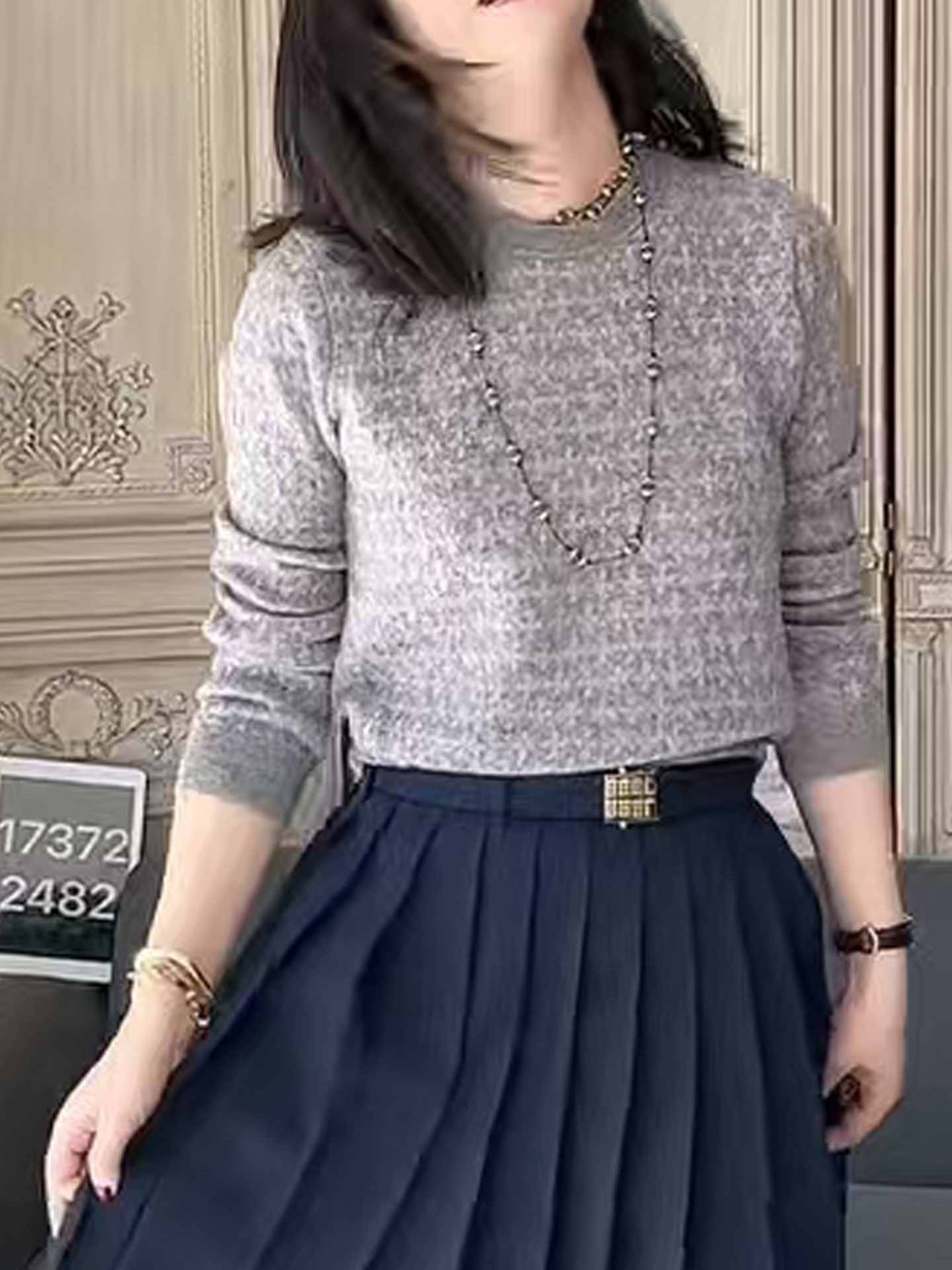 深圳南油＃2025秋冬新款香港巴黎五区AK高级感小个子套头针织上衣