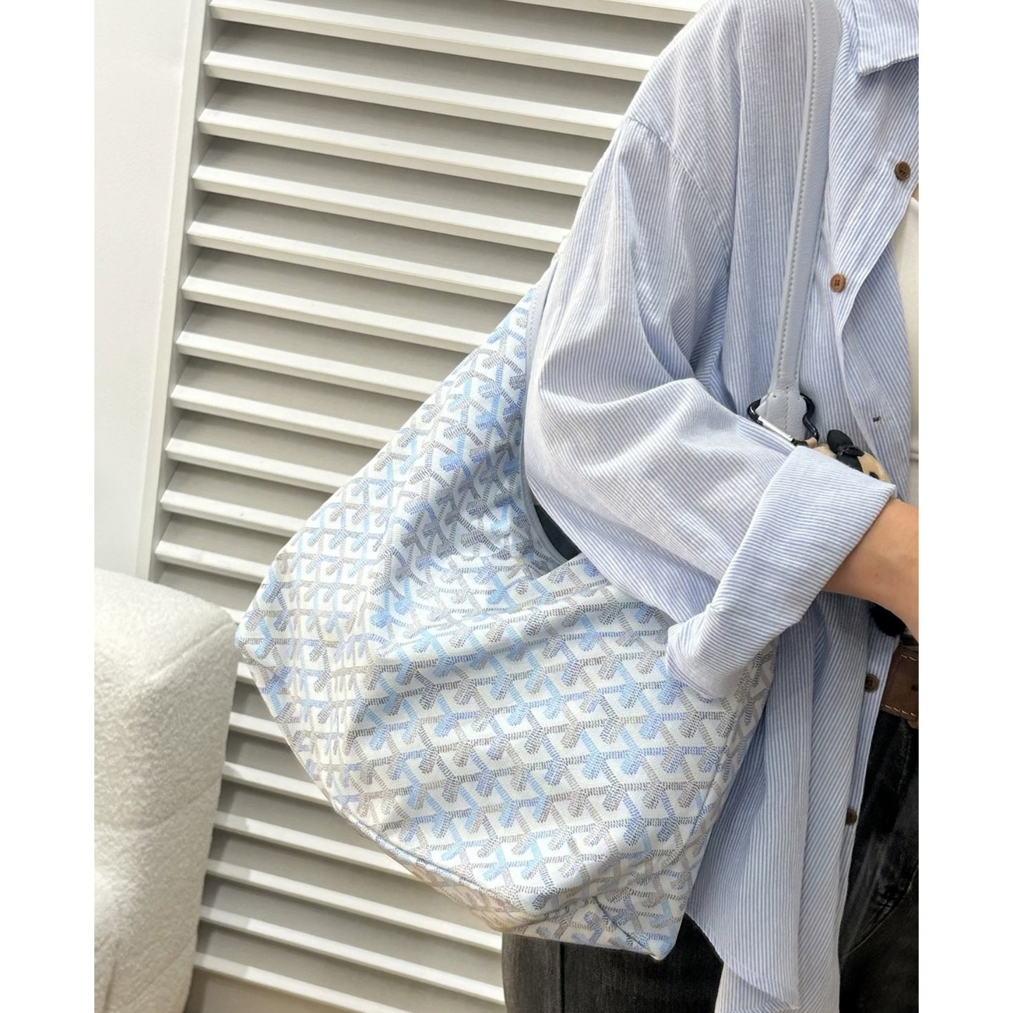 狗牙hobo包大容量单肩女包手提腋下包慵懒风流浪托特包妈咪包购物