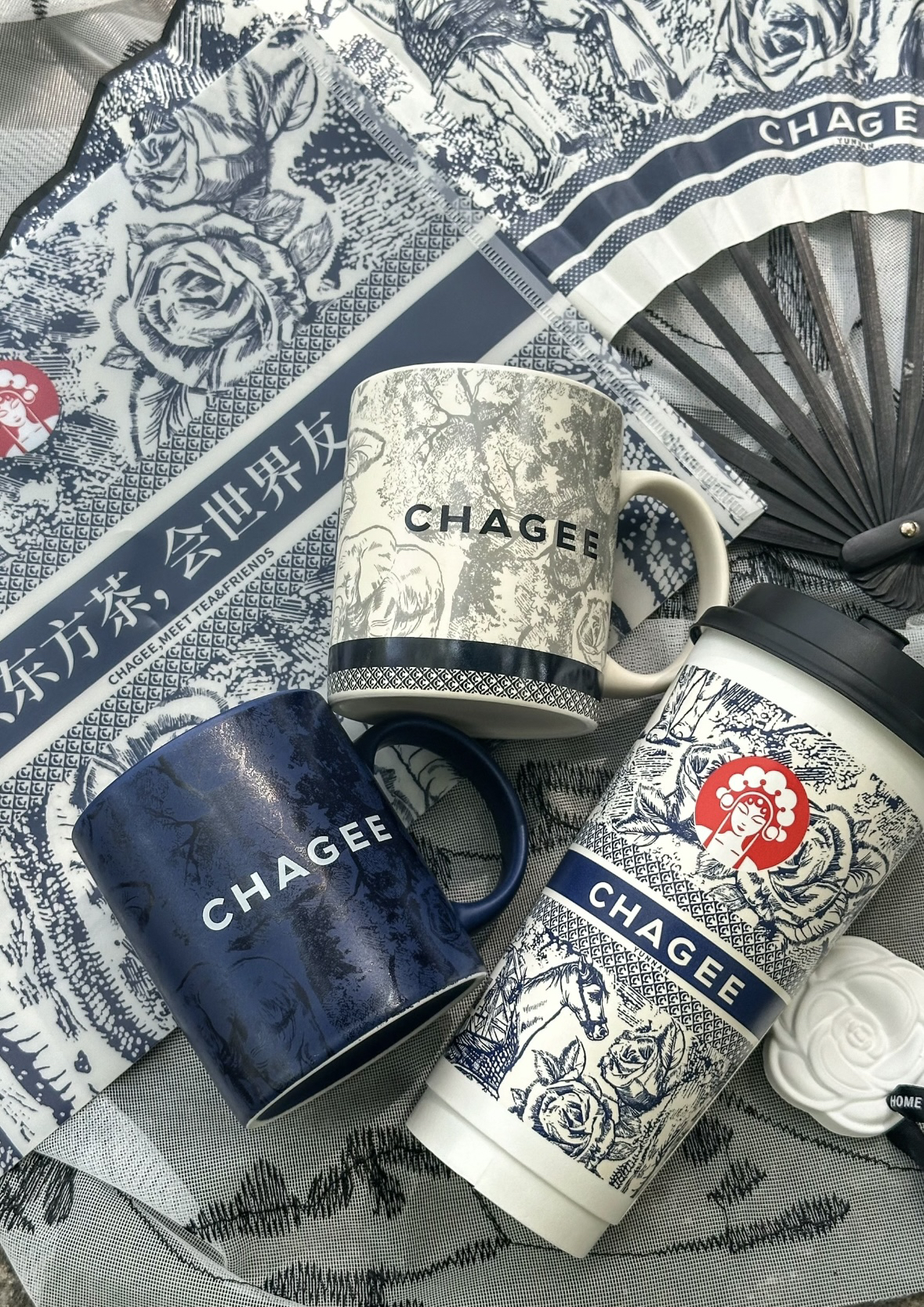 霸王茶姬山东限定两周年马克杯杯玻璃杯毛绒包损坏必赔