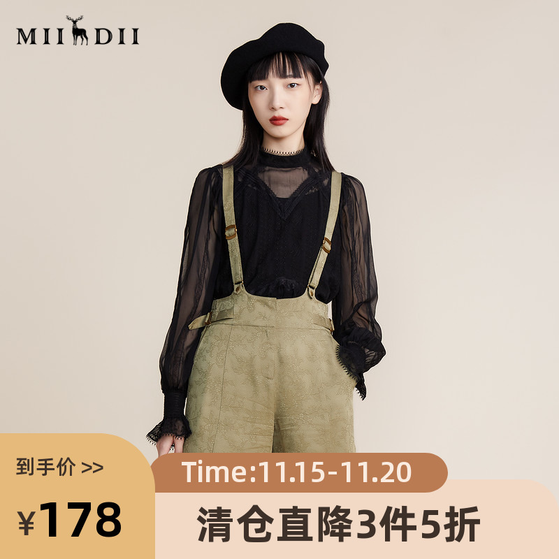 背带短西裤，蕾丝刻花面料，廓形利落干净