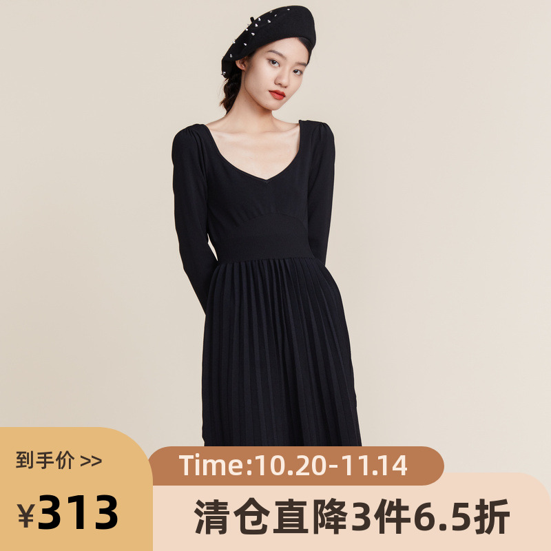 针织连衣裙，X型收腰，百褶下摆拼接透明丝