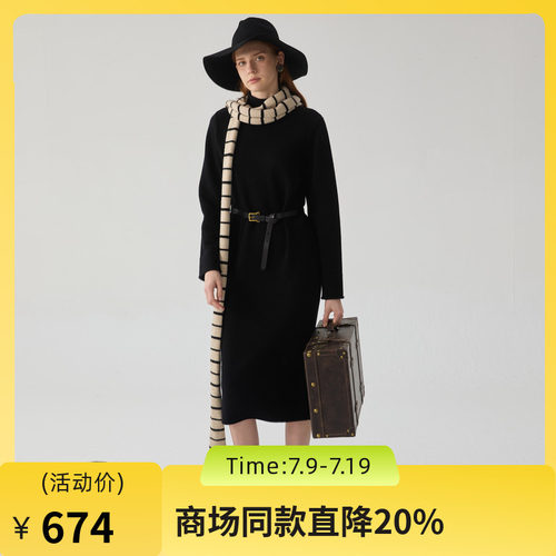 H型小高领连衣裙，百搭实穿