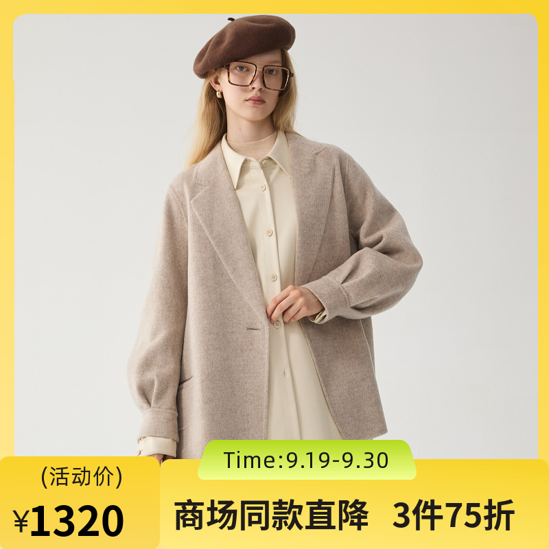 羊毛双面呢西装大衣，手感细腻柔软顺滑