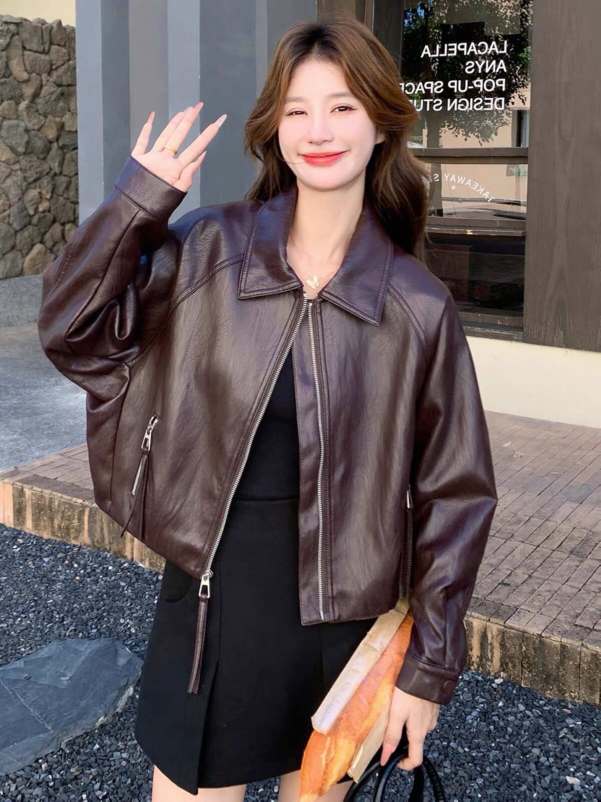 皮衣外套女秋季2026新款爆款设计感机车短款咖色休闲PU蛋白皮夹克