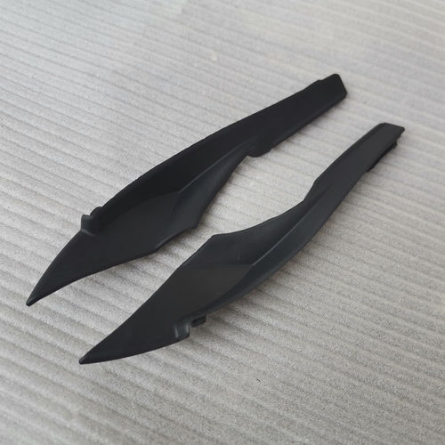 适用于东南三菱翼神风迪思EVO雨刮导流集雨板前挡玻璃两侧角装饰