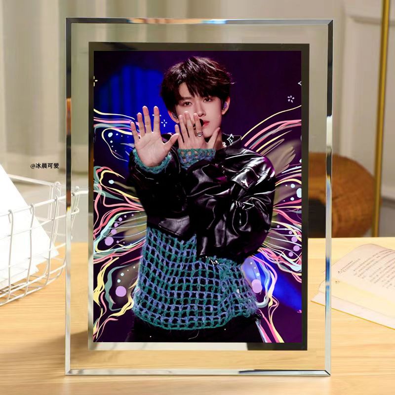 张极TF家族三代玻璃相框定制照片