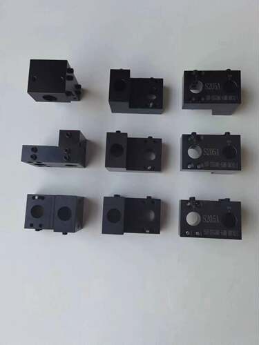 津上S205A背轴一拖一扩展刀座Φ34.0*Φ20.0*Φ20.0