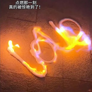 雪花喷雾可点燃仿真人造泡沫仿真飞雪手喷新年装饰品下雪拍照道具