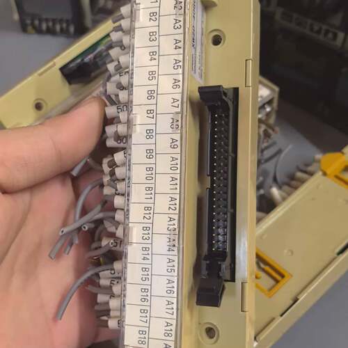 可维修XW2D-40G6接线端子 议价