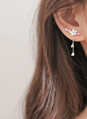 法国coss koko花朵银耳环女清新超仙设计感精致吊坠长款气质耳饰