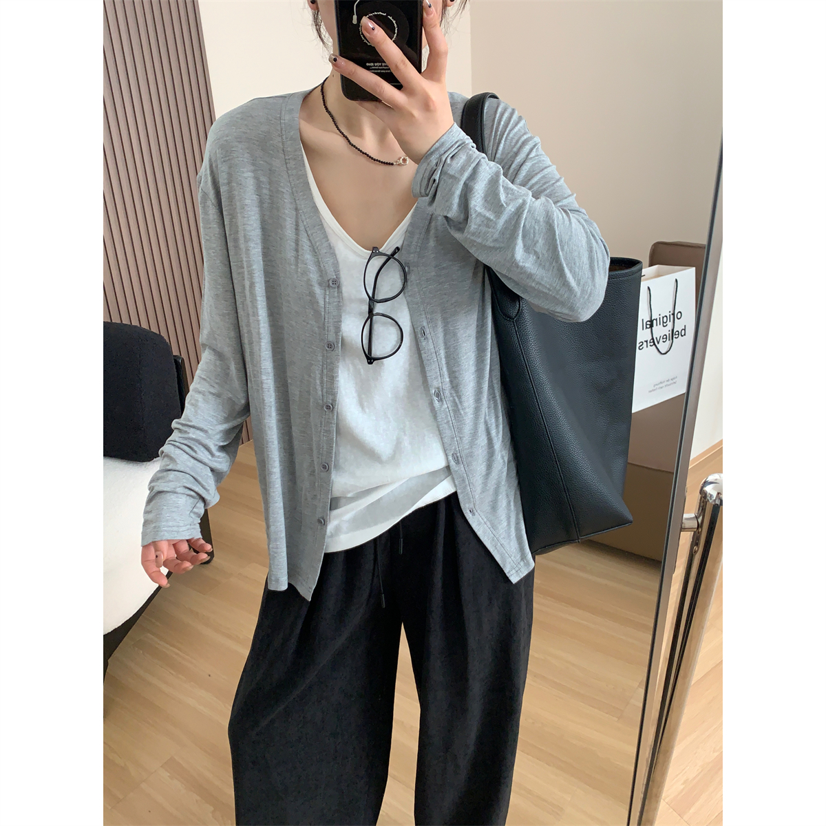 慵懒垂感莫代尔防晒开衫