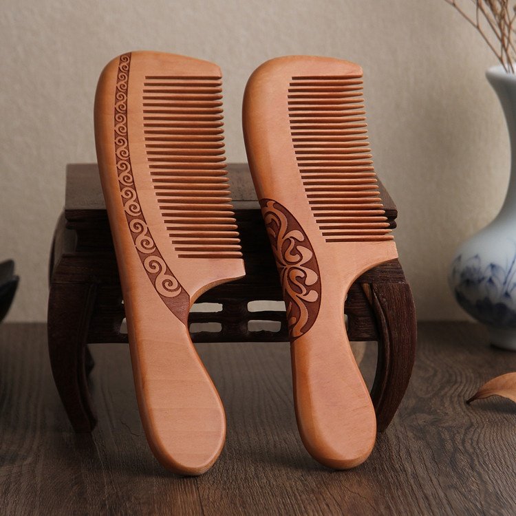 厂家木梳加厚双面雕花桃木梳子防静电木梳开业礼品木梳子免费logo,家居饰品,木雕,淘宝优惠券,粉丝福利购,淘宝优惠卷