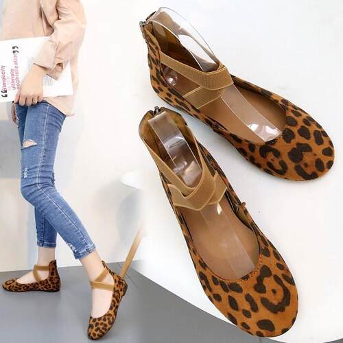 Retro shoes flat with single shoes straps women