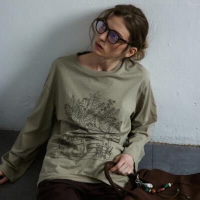 1747「午后憩影」度假系列_雪花精梳棉  原创手绘图案长袖印花T恤