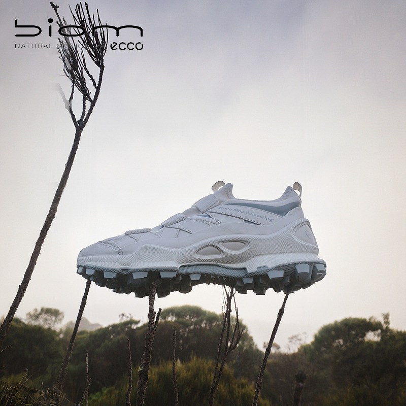 ECCO&times;白山联名胶囊系列 透气户外登山徒步鞋女 健步C踪迹803623