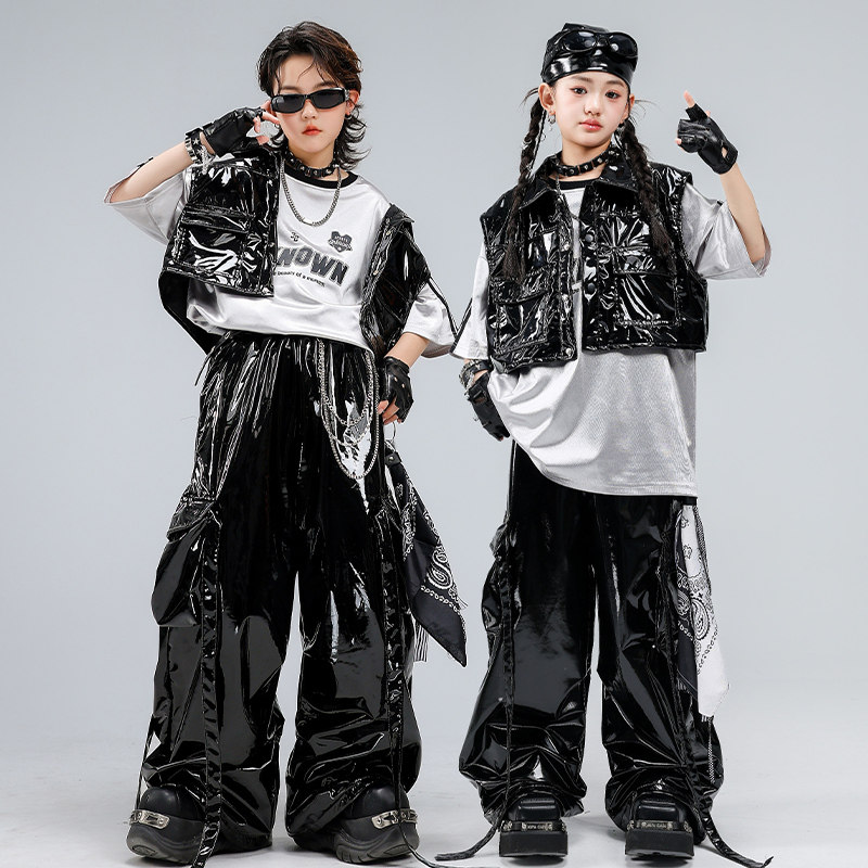 幼儿街舞服装嘻哈套装儿童潮服男童黑皮背心演出服女童走秀表演服