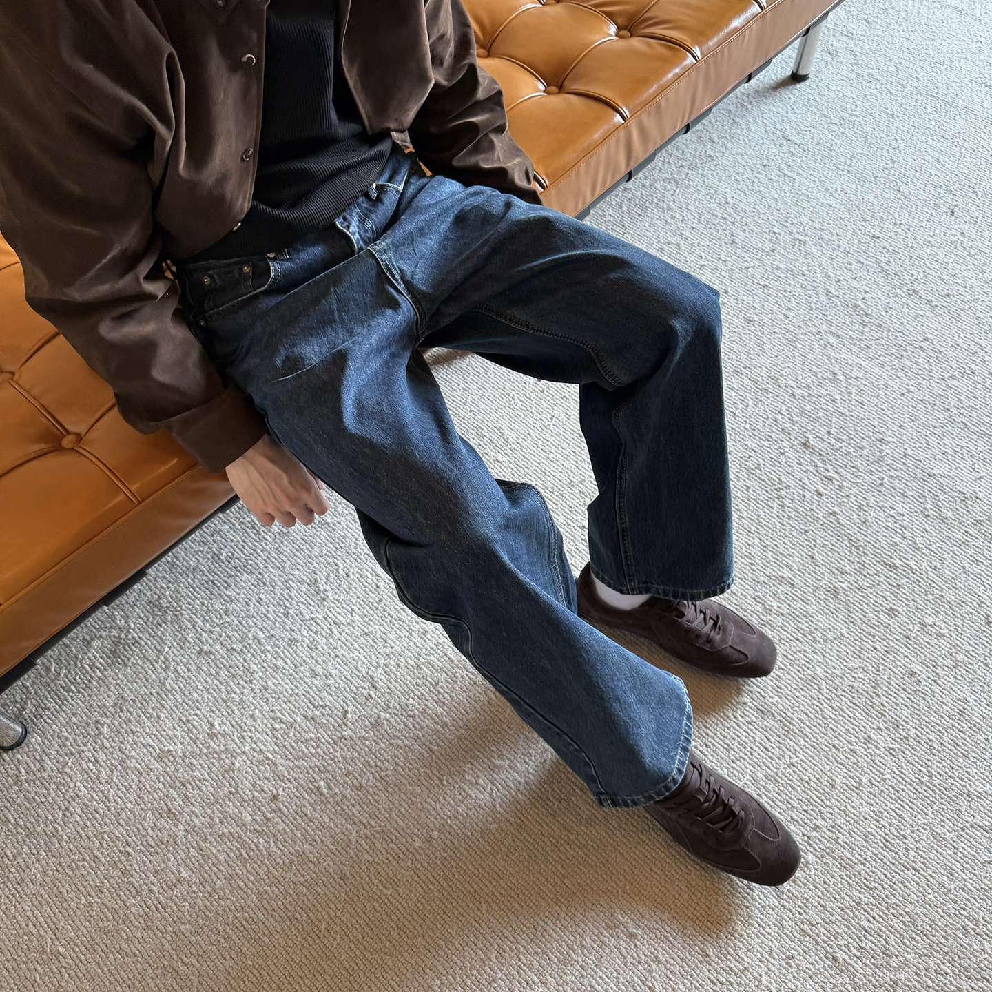 NickTian极简风纯色直筒牛仔裤