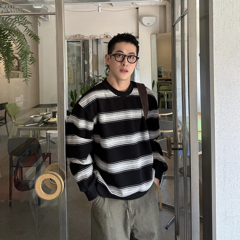 NickTian厚款条纹圆领卫衣