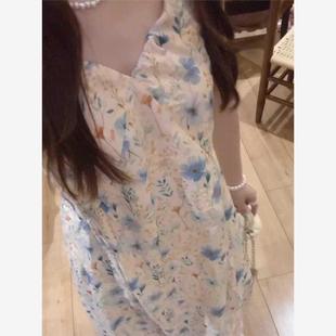 小个子巨好看v领碎花连衣裙子女装 海边度假绝美长裙 夏季 2025新款