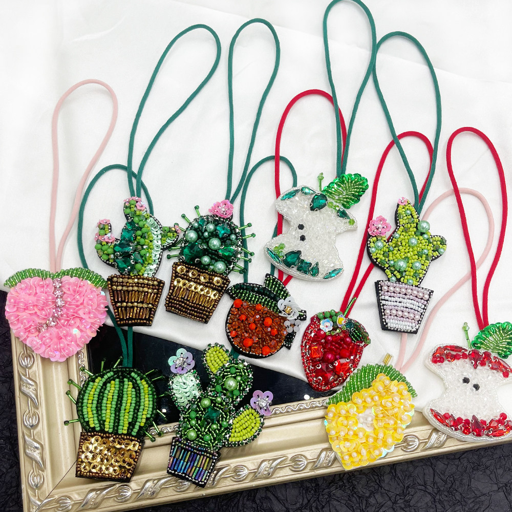 精致手工串珠桃梨苹果草莓仙人掌挂件DIY书包袋钥匙扣汽车挂绳款