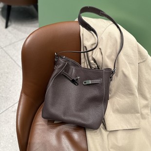 头层牛皮凯丽包高级真皮女包休闲时尚水桶包百搭女单肩包斜挎女包