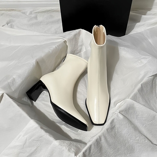 真皮粗跟短靴女秋冬新款高级感法式小踝靴高跟后拉链方头瘦瘦靴子