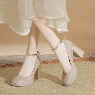 防水台高跟鞋女粗跟2025新款方头法式香槟色婚鞋一字扣成人礼单鞋