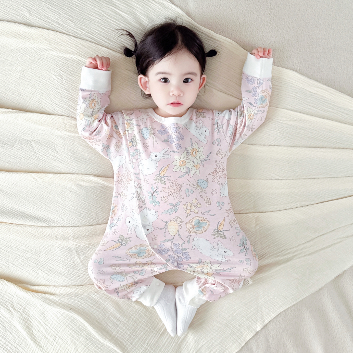 秋冬婴儿衣服纯棉双层护肚无骨透气斜襟连体衣新生男女宝宝外出服