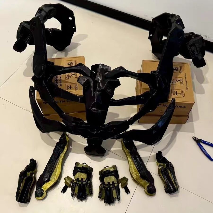 三角洲行动红狼外骨骼模型道具