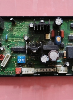 原装 阿里斯顿热水器电脑版控制器主版 719205368 WYM110421