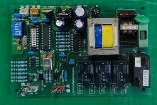 适用麦克维尔中央空调配件 电脑板GREENSPAN ID001305主板