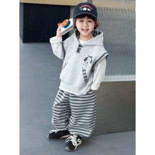 男童套装春秋款韩版帅气2026新款儿童连帽马甲卫衣三件套春装衣服